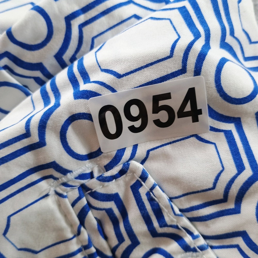Old Navy Women Low Rise Geometric Tile Print Shorts Blue White‎ Size 2 Cuffed - Picture 6 of 6